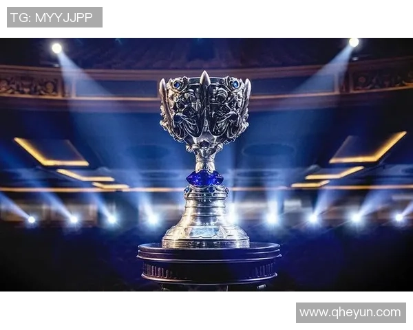 英雄联盟盛宴：深入解析FPX战队的无穷魅力与团队力量